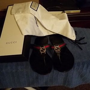 GG Web thong sandals
